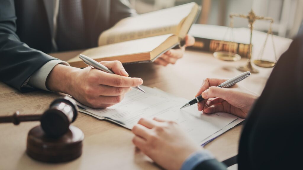 How JacksonWhite's Criminal Defense Team Assists Clients Accused of Violent Crimes